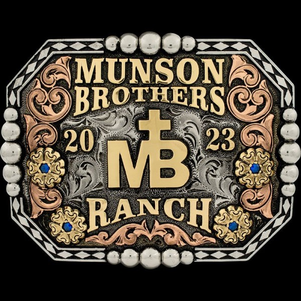 The Jake Munson buckle is crafted to portray your family ranch brand with a little bit of country class. Customize this exclusive collab design today!